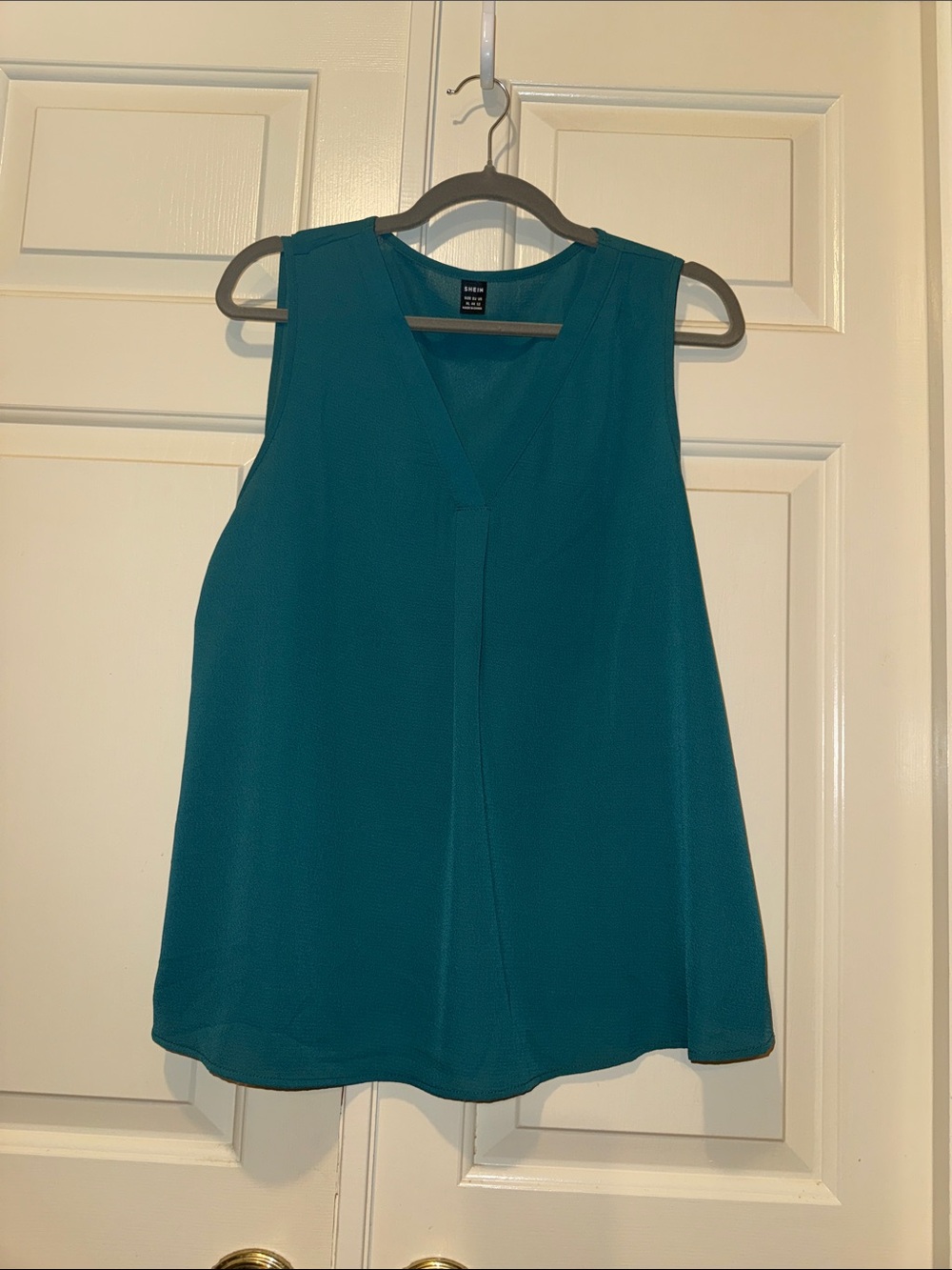 SHEIN Teal V-Neck Sleeveless Blouse